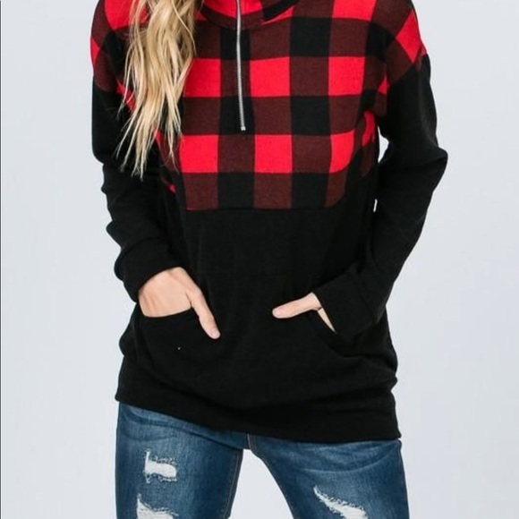 Plaid Front Half Zip Pullover - Picture 10 of 10
